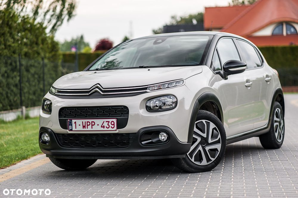 Citroën C3 1.2 PureTech Shine - 1