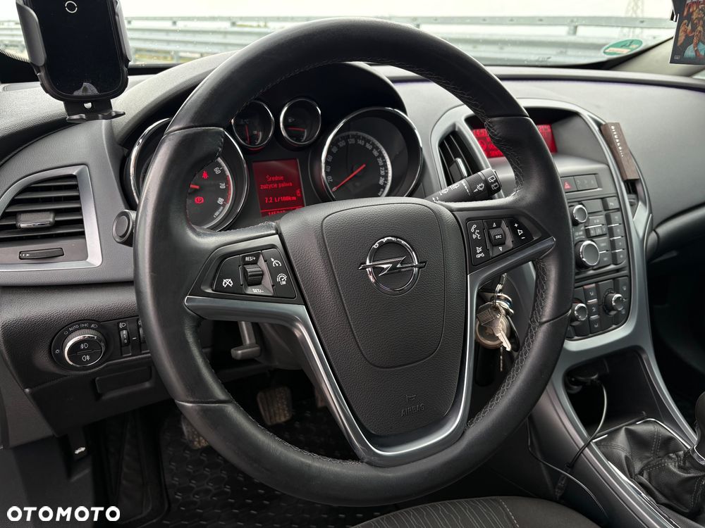 Opel Astra 1.4 Turbo (ecoFLEX) Start/Stop - 19