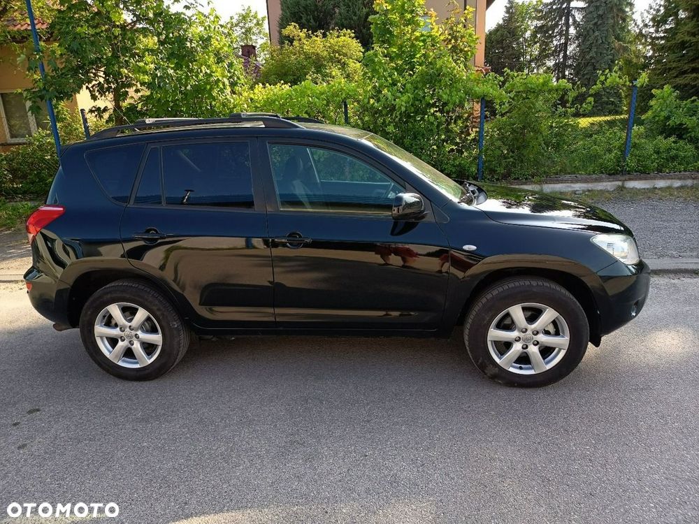 Toyota RAV4 - 14