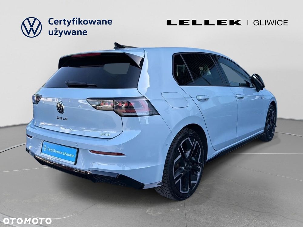 Volkswagen Golf 1.5 eTSI mHEV R-Line DSG - 7