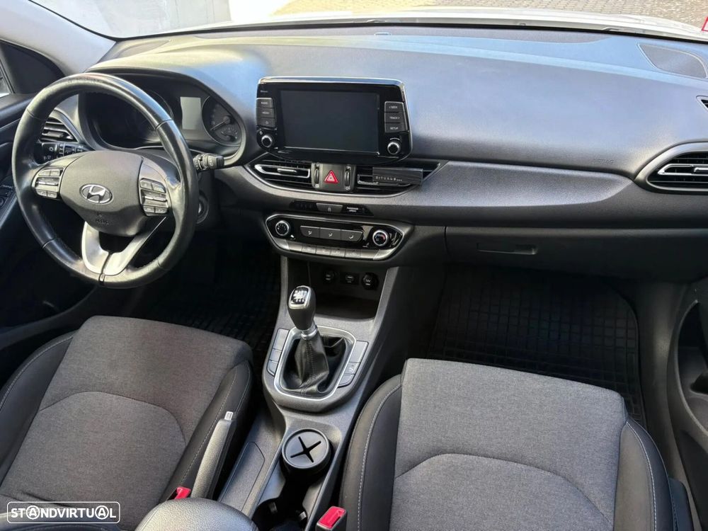 Hyundai i30 1.6 CRDi STyle Plus - 30