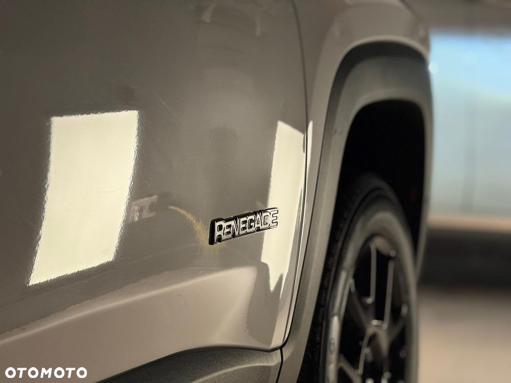 Jeep Renegade - 11