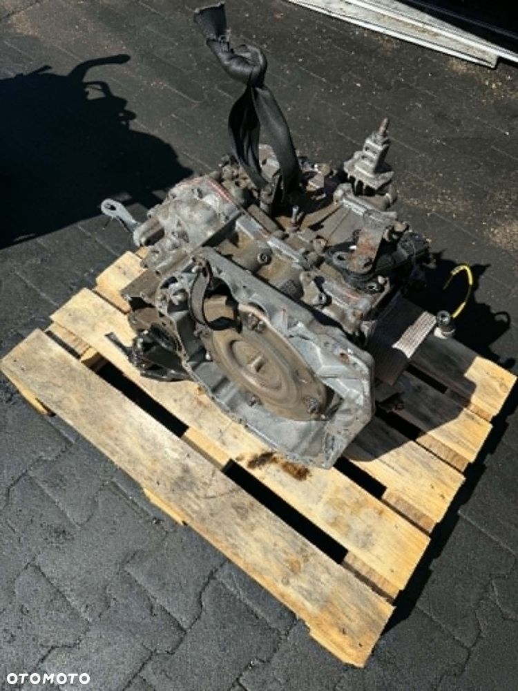 Skrzynia Automat CVT  1.2 benzyna HR12 Nissan Micra HR12 JF015E X-Tronic - 2