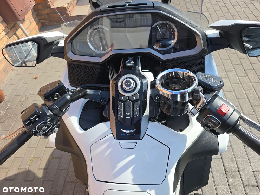 Honda GL - 25