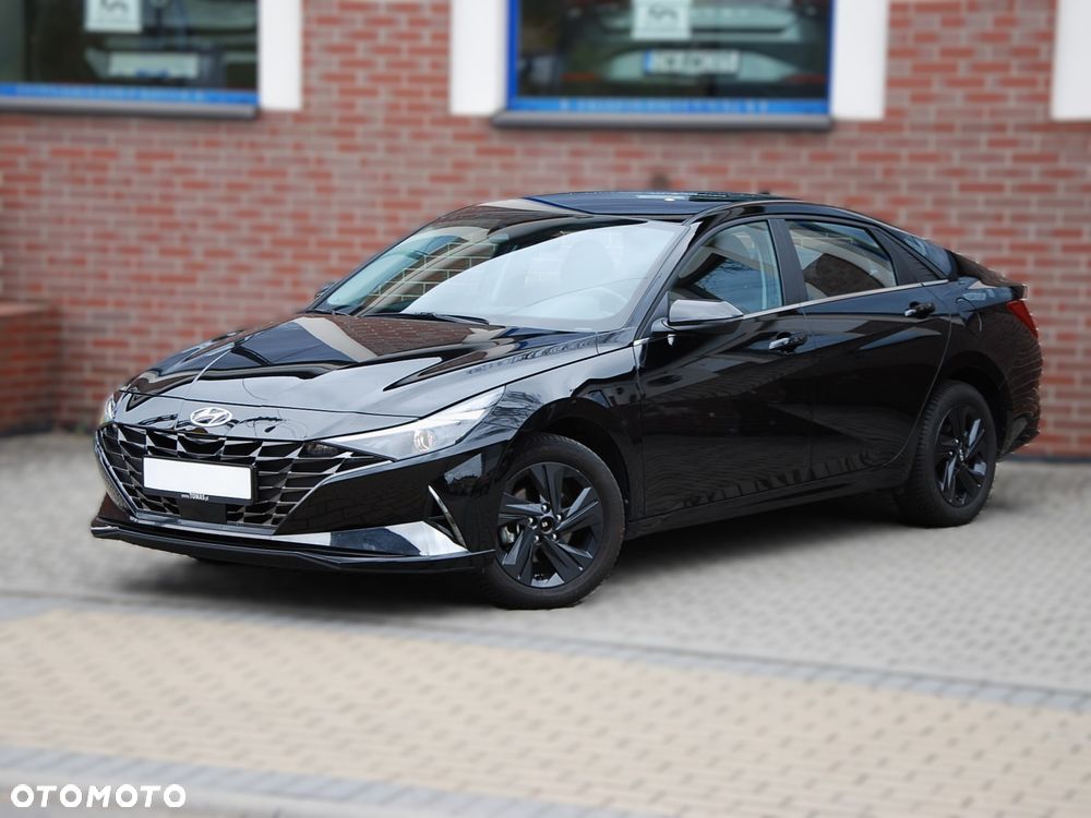 Hyundai Elantra 1.6 Smart CVT - 18