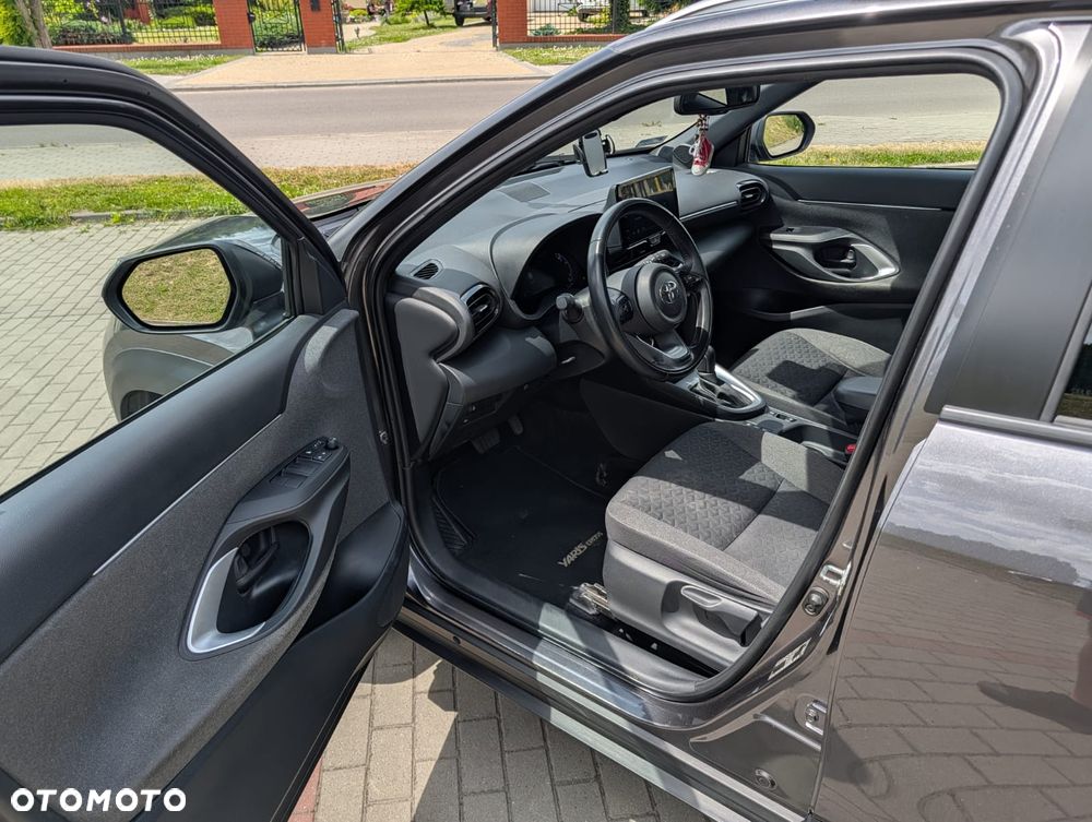 Toyota Yaris Cross - 8