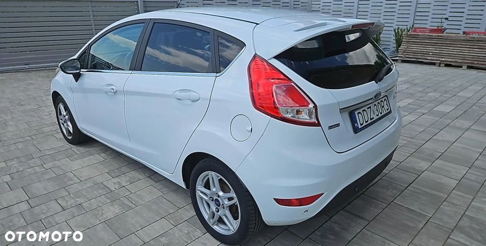 Ford Fiesta - 4