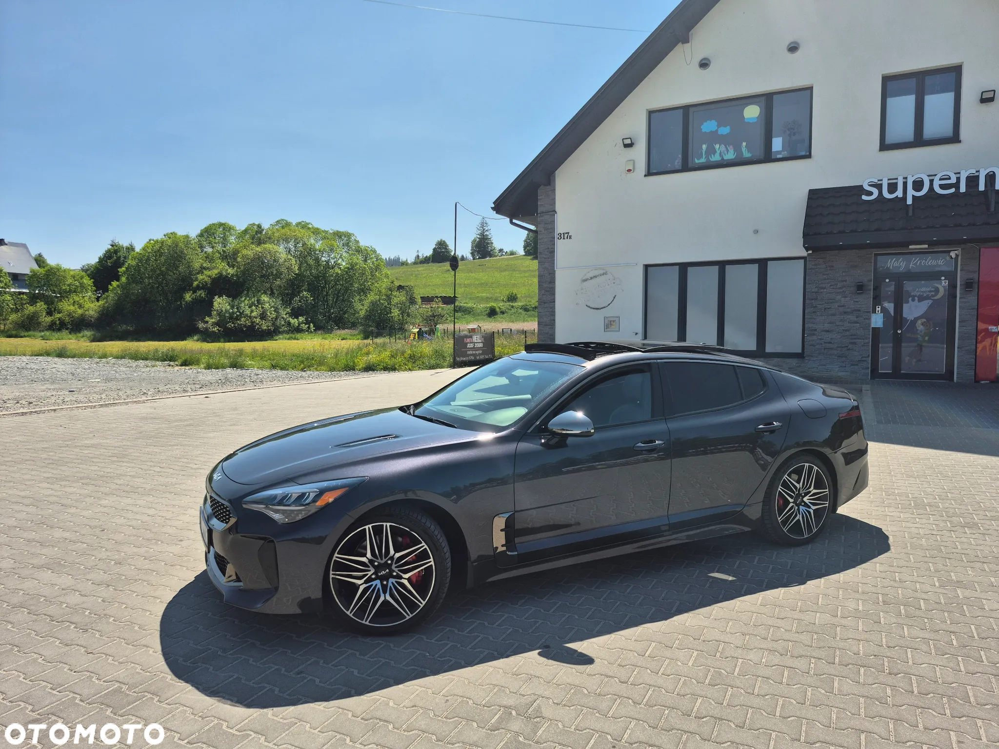 Kia Stinger 3.3 T-GDI V6 GT AWD - 4