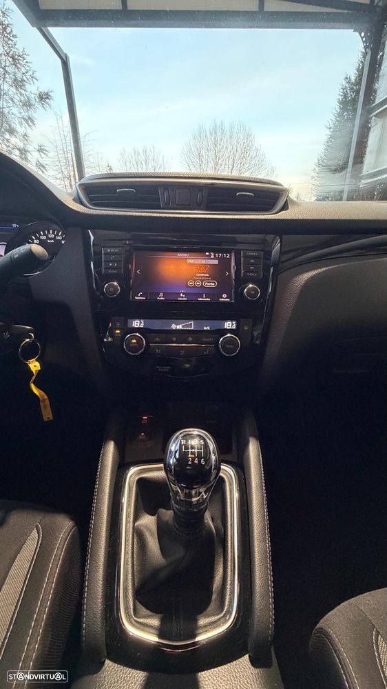 Nissan Qashqai 1.5 dCi ACENTA - 14