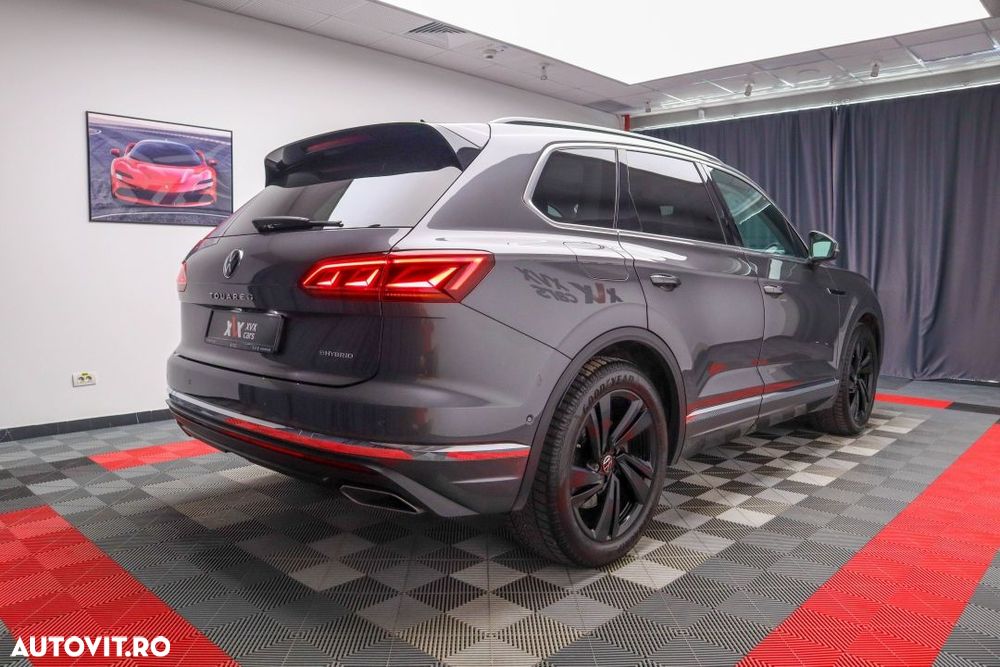 Volkswagen Touareg - 4