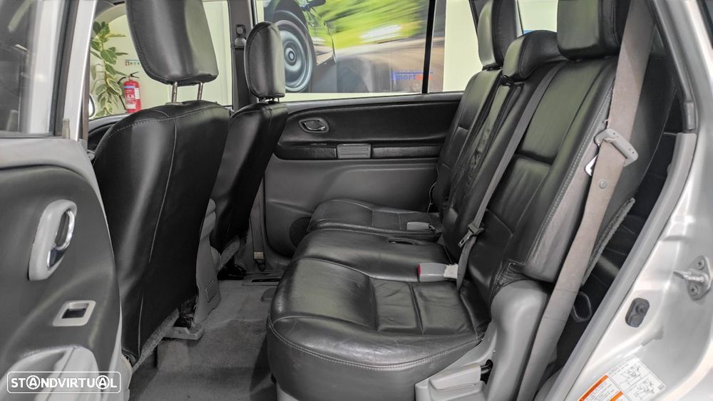 Suzuki Grand Vitara XL-7 2.0 HDi - 18