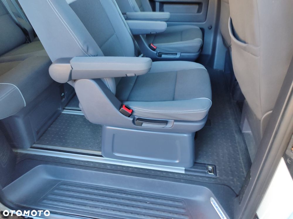 Volkswagen California - 16
