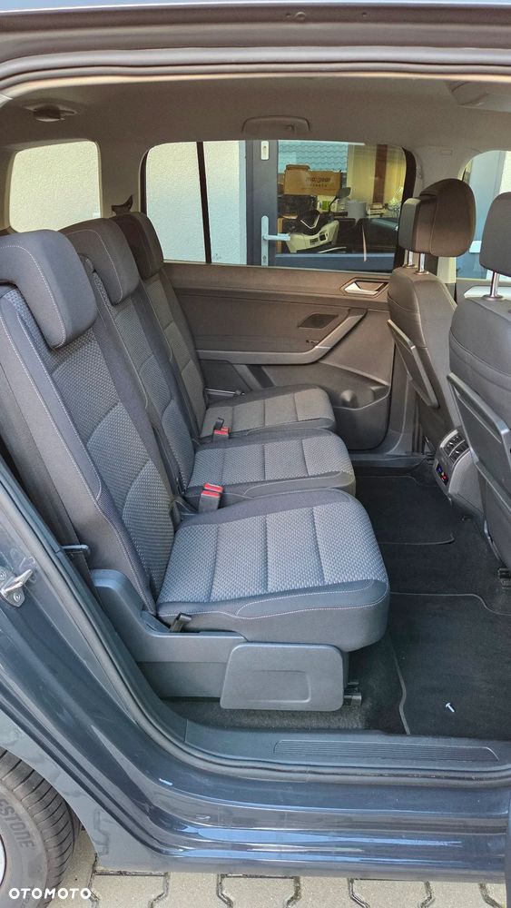 Volkswagen Touran 1.5 TSI EVO Comfortline Plus - 24
