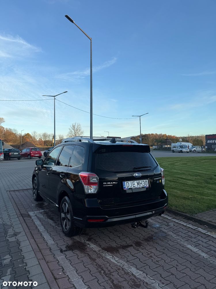 Subaru Forester 2.0 i Exclusive (EyeSight) Lineartronic - 3