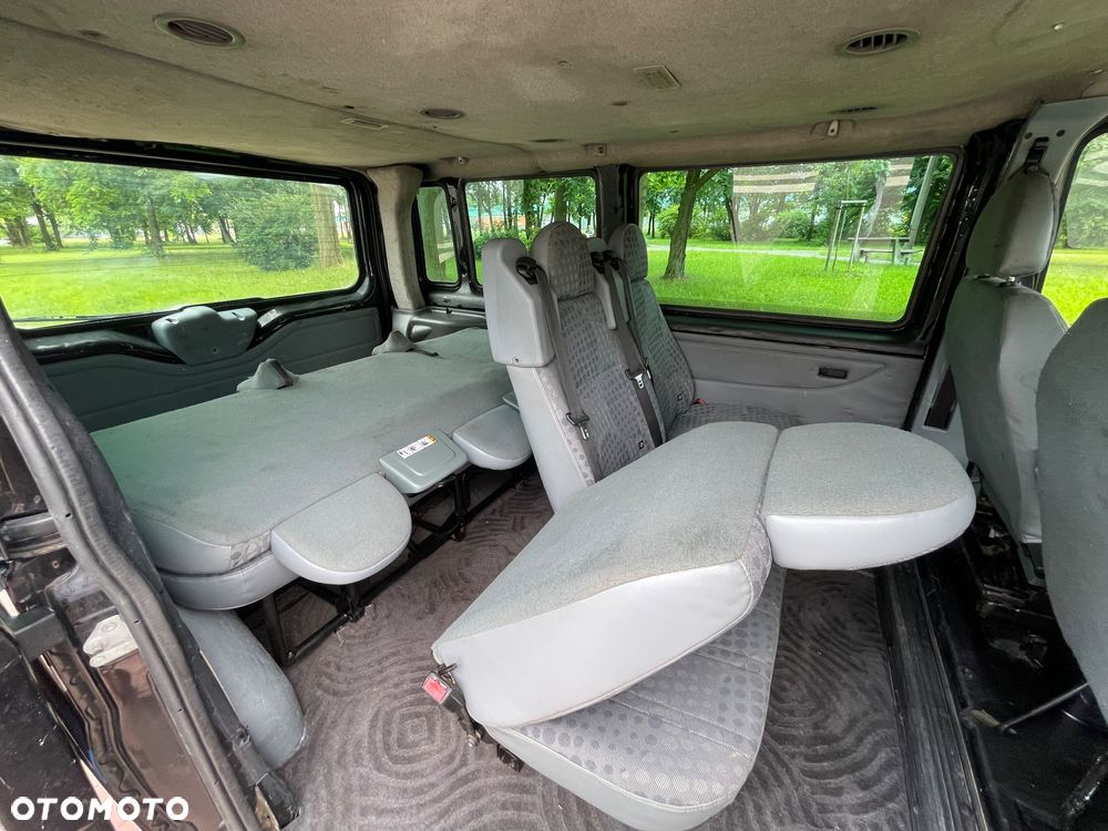 Ford Transit - 12