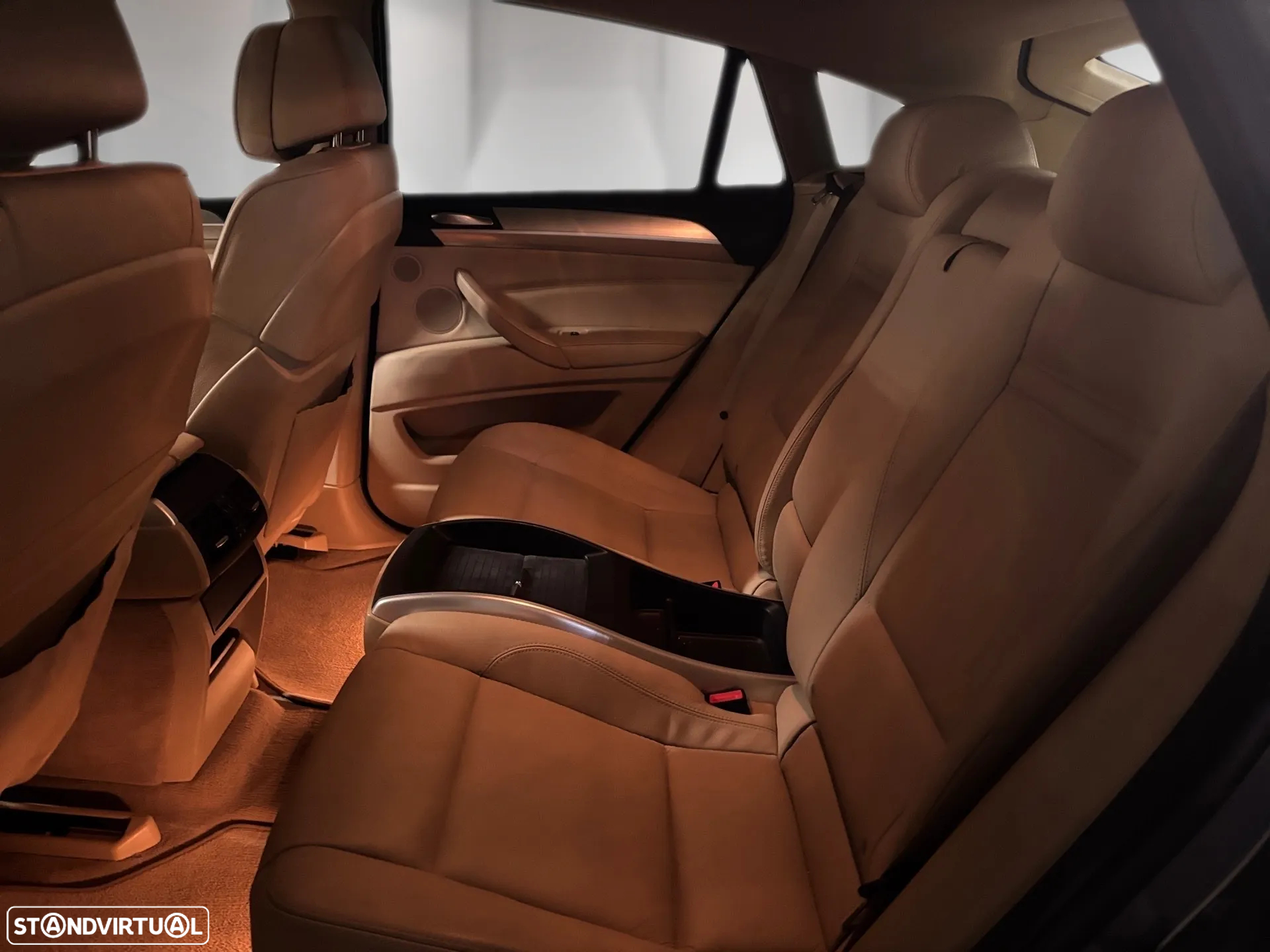 BMW X6 50 i xDrive - 8