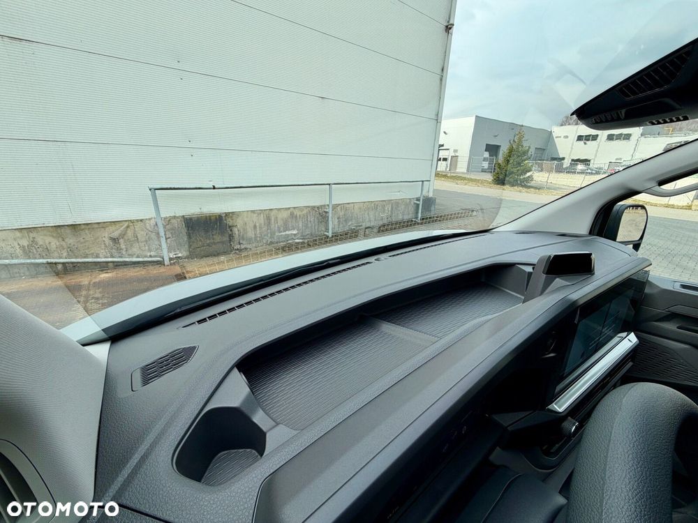 Volkswagen Transporter Furgon silnik: 2,0 l TDI 150 KM / skrzynia biegów: 6-biegowa manualna rozstaw osi: 3500 mm - 28