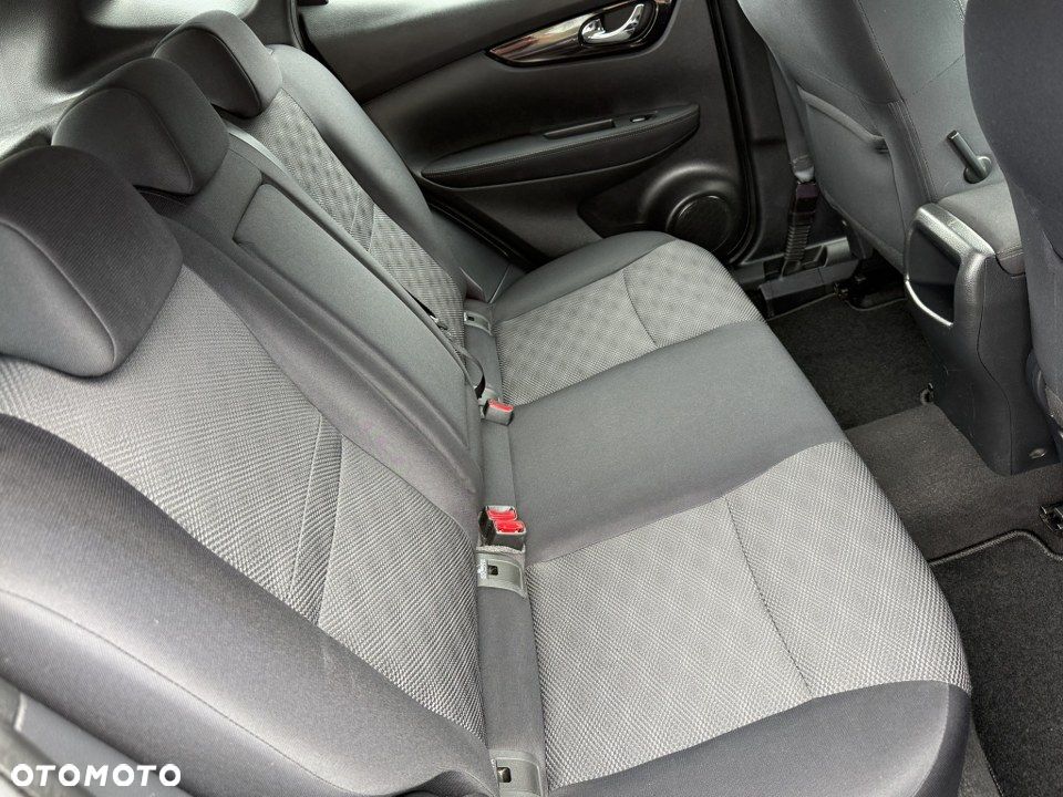 Nissan Qashqai 1.2 DIG-T Tekna EU6 - 33