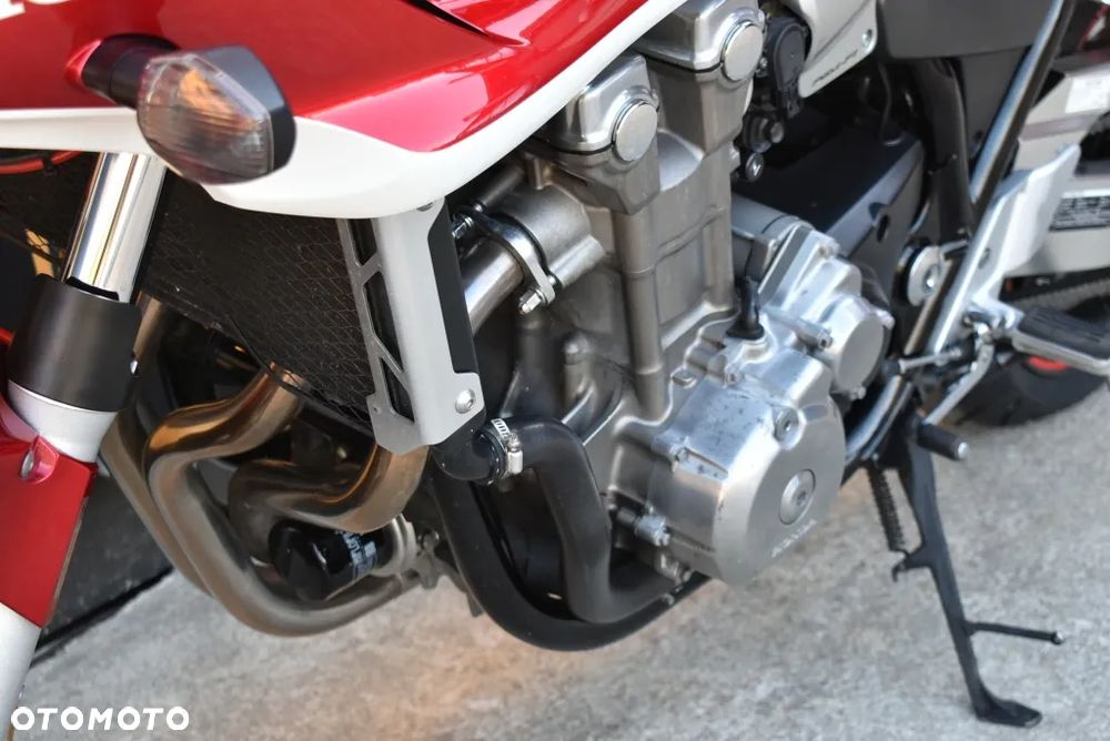 Honda CB - 26
