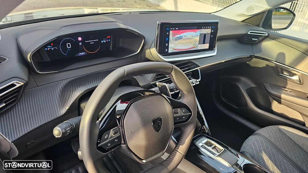 Peugeot 208 1.2 Hybrid Allure e-DCS6 - 23