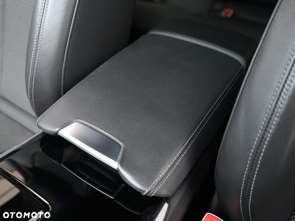 Audi A6 Avant - 17