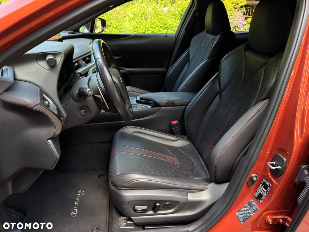 Lexus UX 250h GPF F Sport AWD - 27