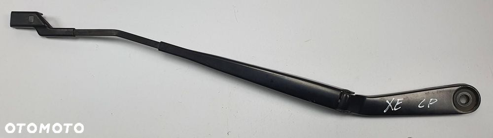 RAMIĘ WYCIERACZKI LEWY PRZÓD JAGUAR XE X760 GX73-17527-AC EUROPA - 1