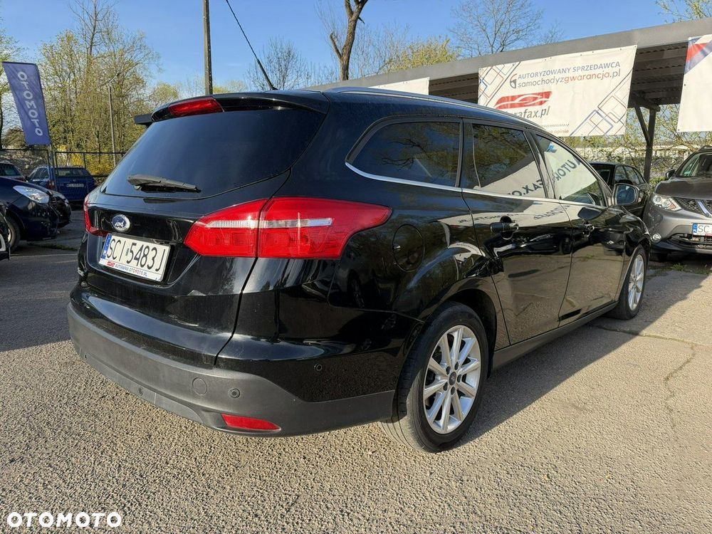 Ford Focus - 12