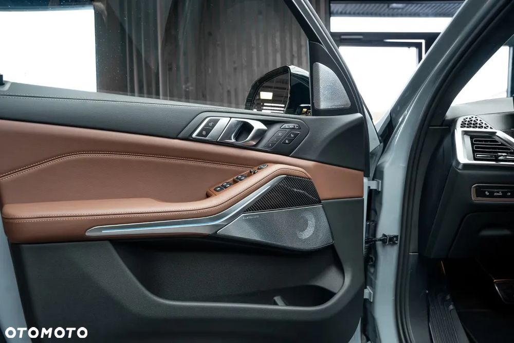 BMW X7 xDrive40d mHEV M Sport sport - 11