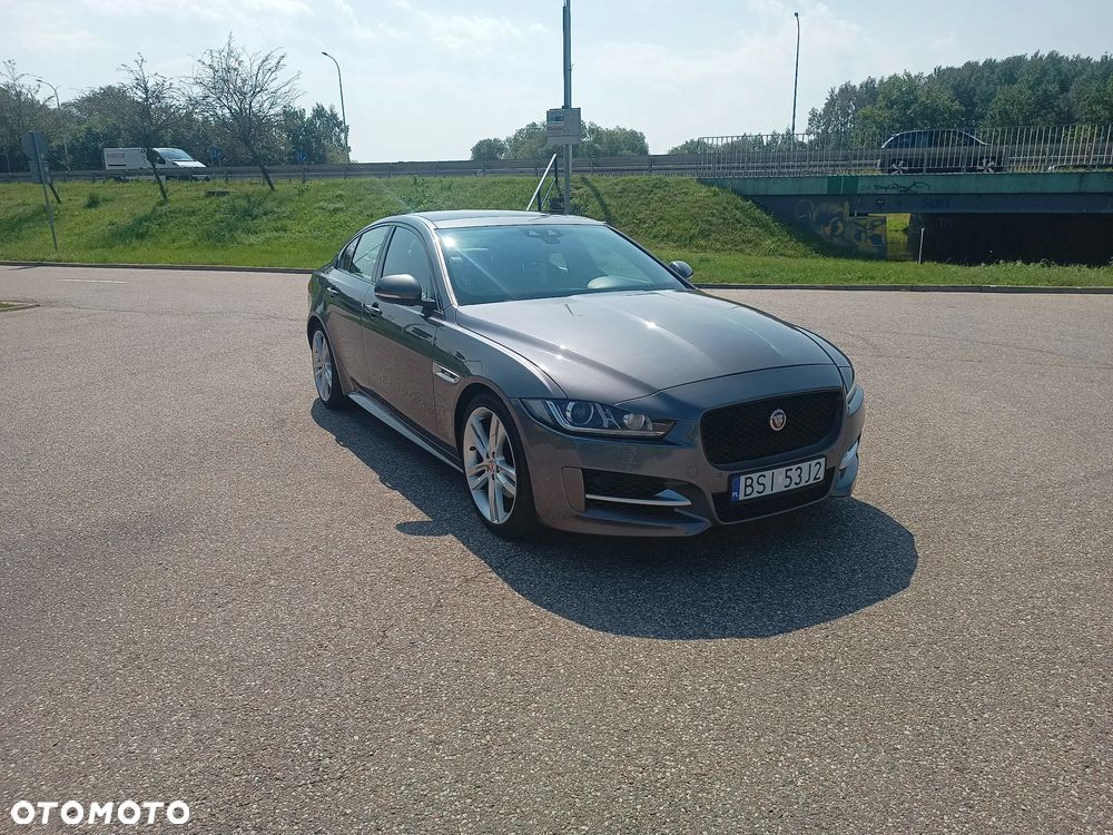 Jaguar XE 20d R-Sport - 7