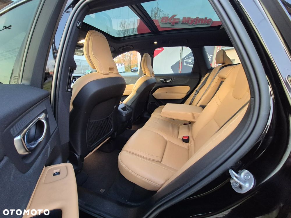 Volvo XC 60 B4 D AWD Geartronic Inscription - 8