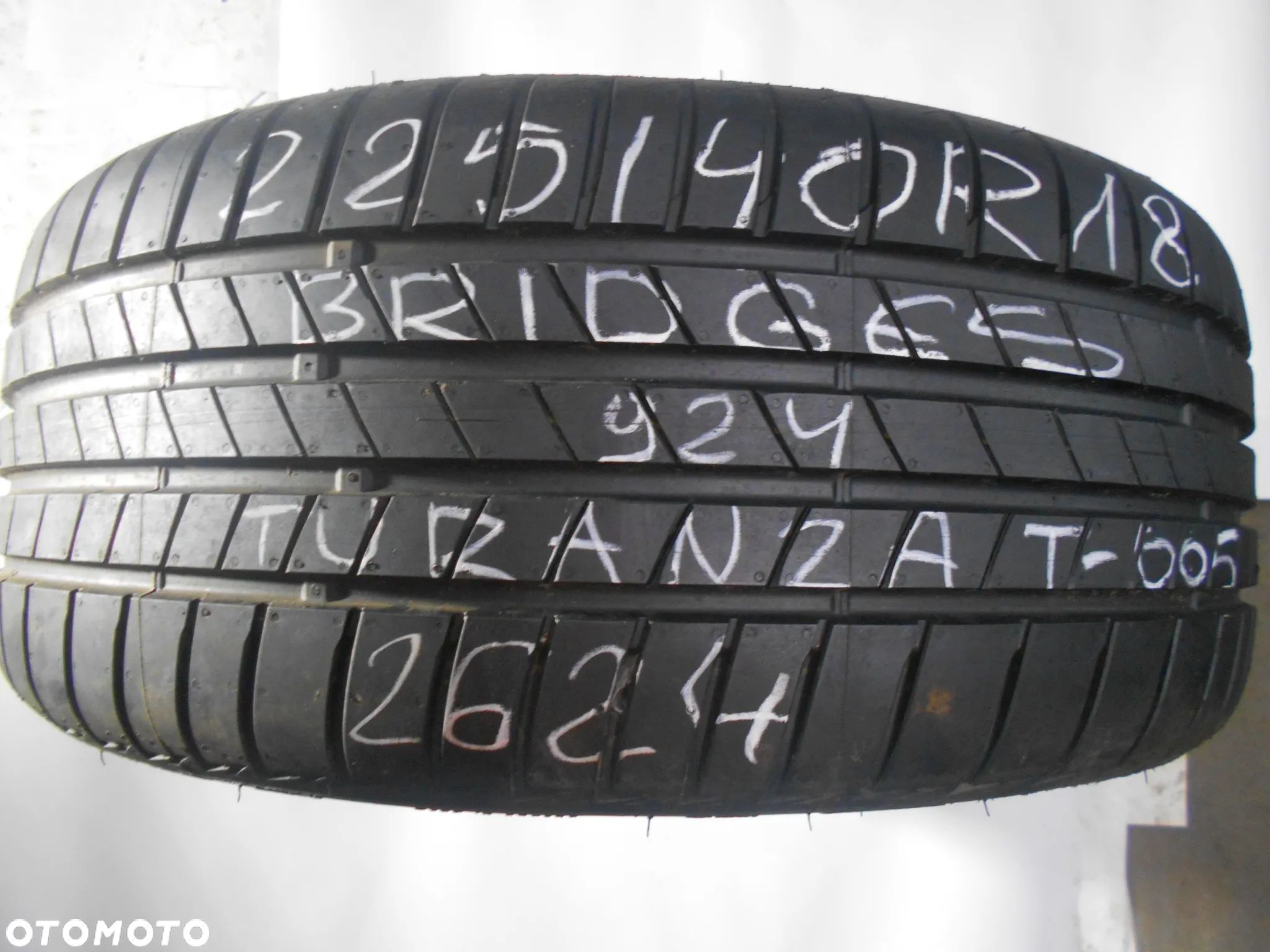 OPONA POJEDYNKA 225/40R18 BRIDGESTONE TURANZA T005 DOT 2624 7.7MM - 1