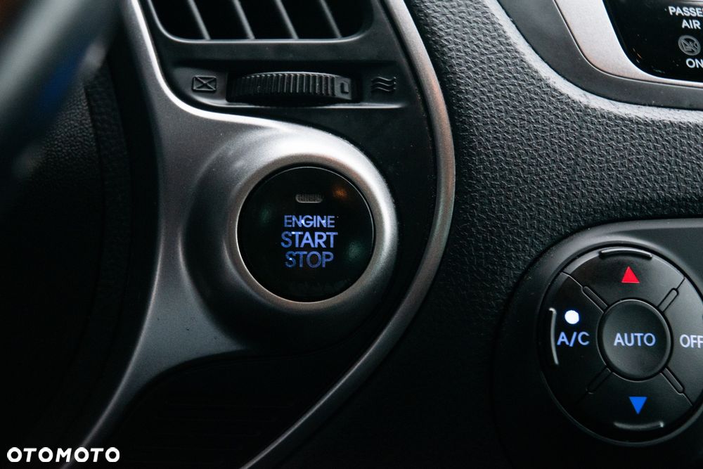 Hyundai ix35 2.0 CRDi Premium - 35