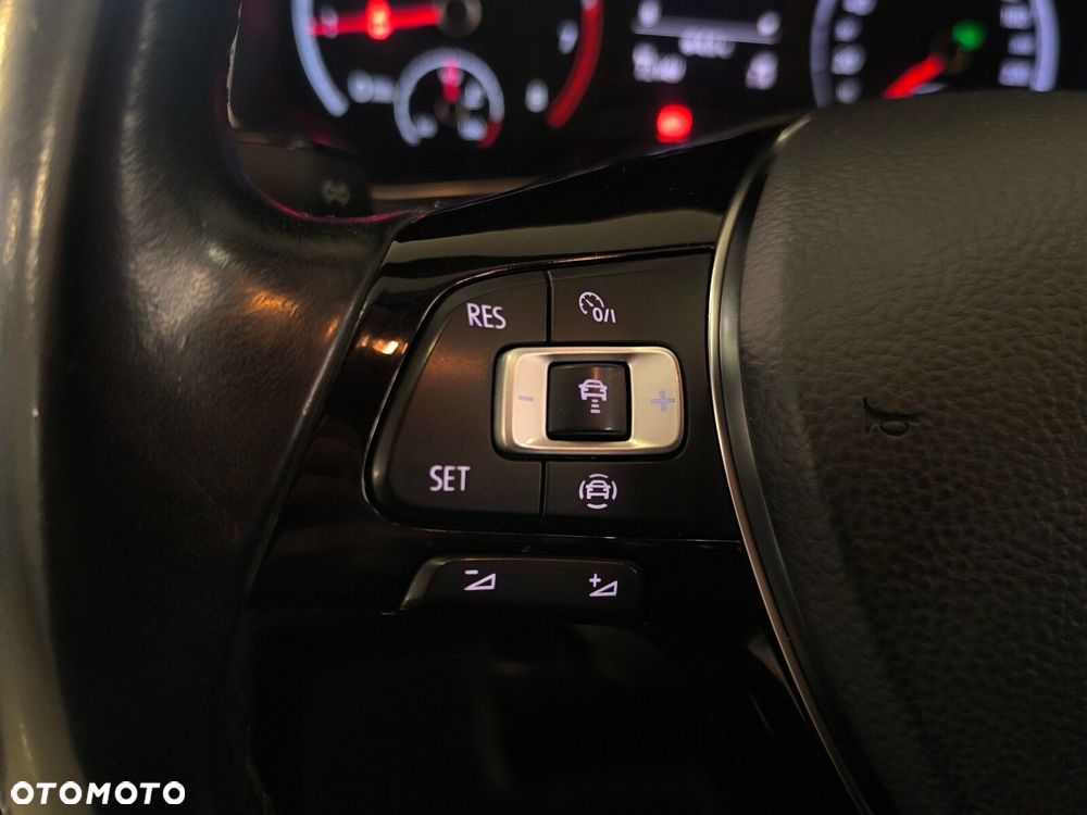 Volkswagen T-Roc 1.5 TSI ACT Advance DSG - 13