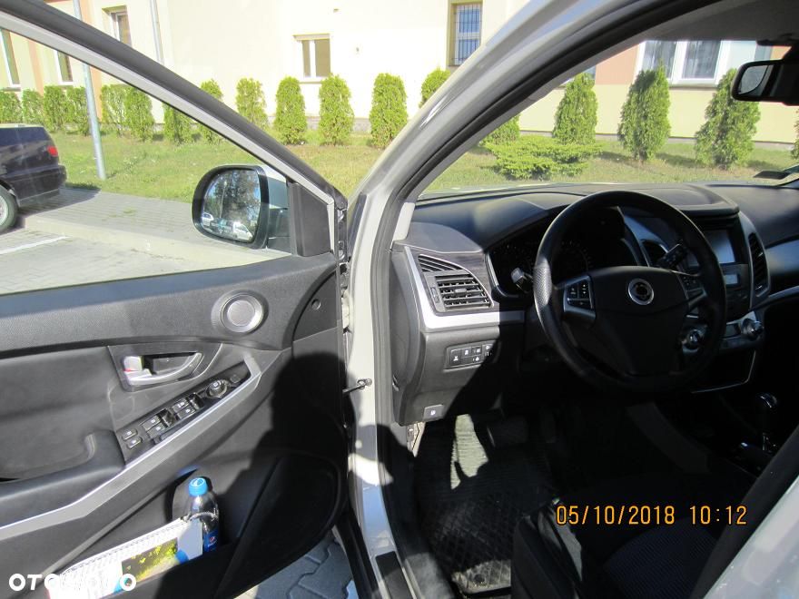 SsangYong/KGM Korando 2.0 E-XDi DPF 4WD Automatik Quartz - 7