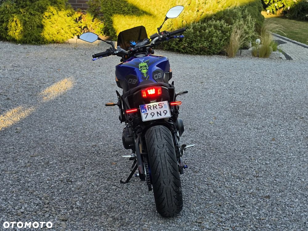 Yamaha MT - 6