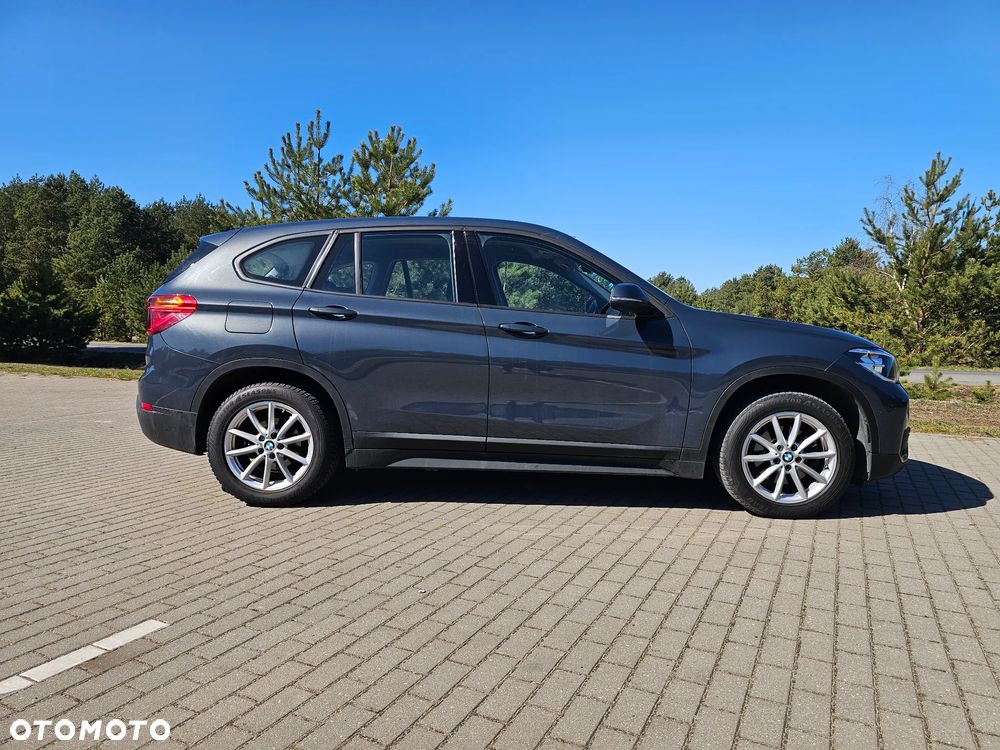 BMW X1 sDrive18d Sport Line sport - 9