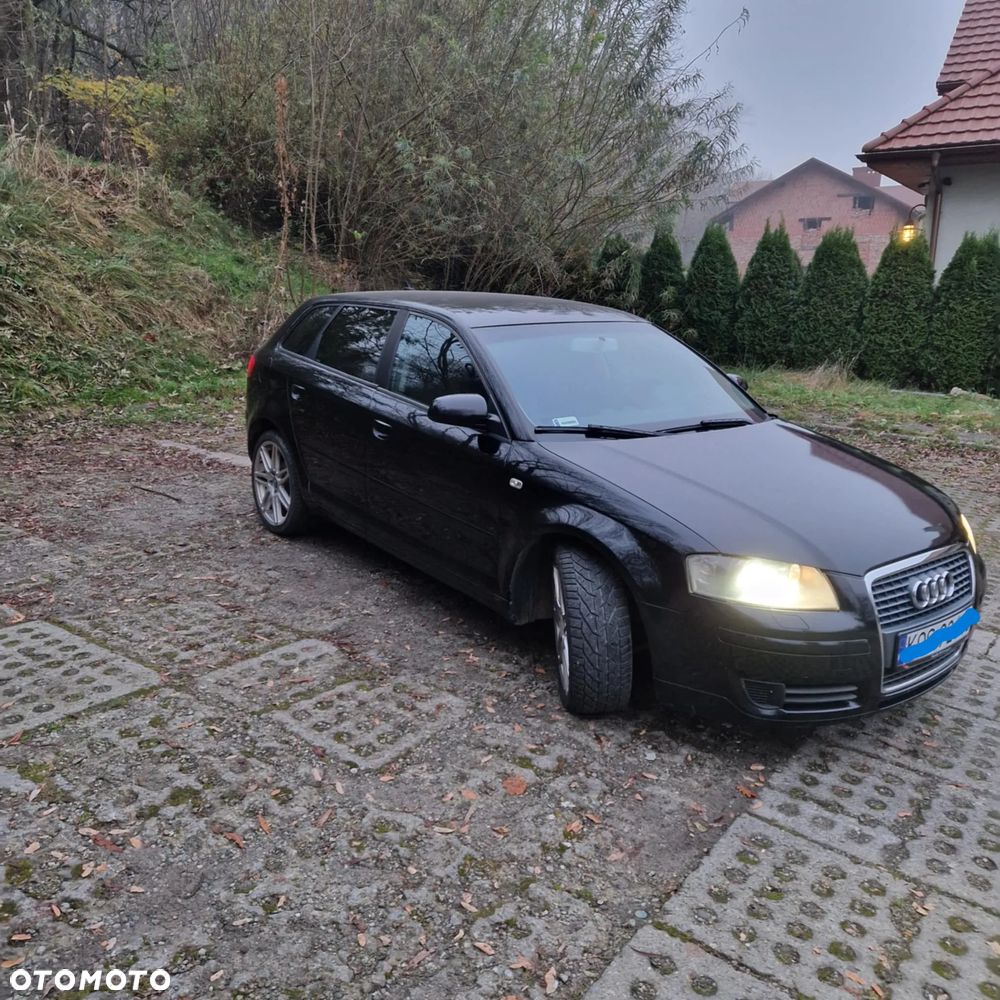Audi A3 Sportback 2.0 TDI Ambiente - 2