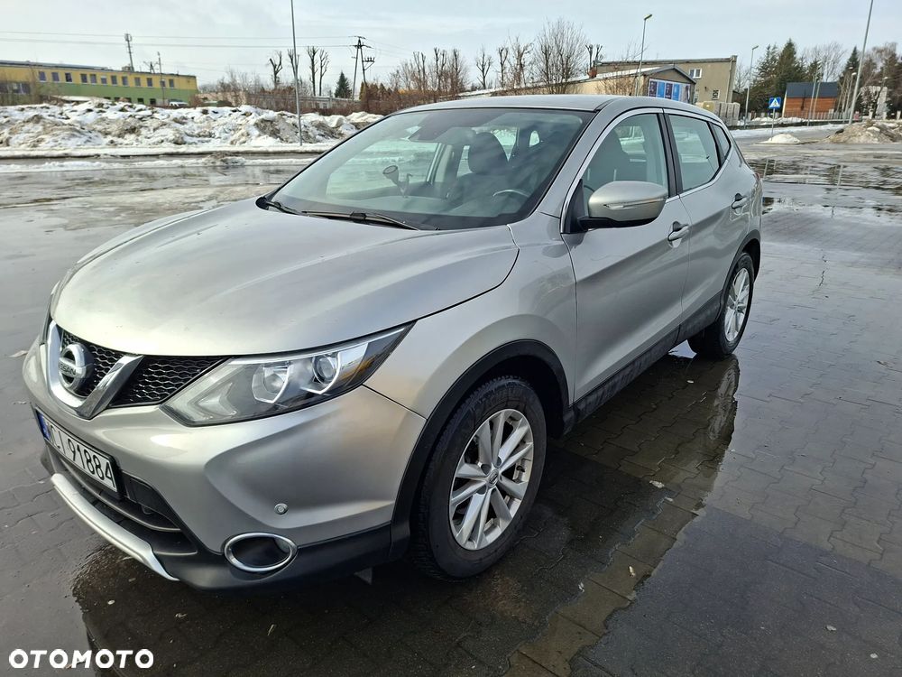 Nissan Qashqai - 1