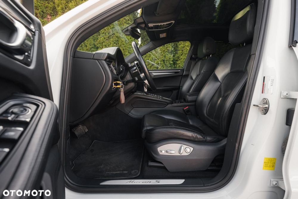 Porsche Macan S - 13