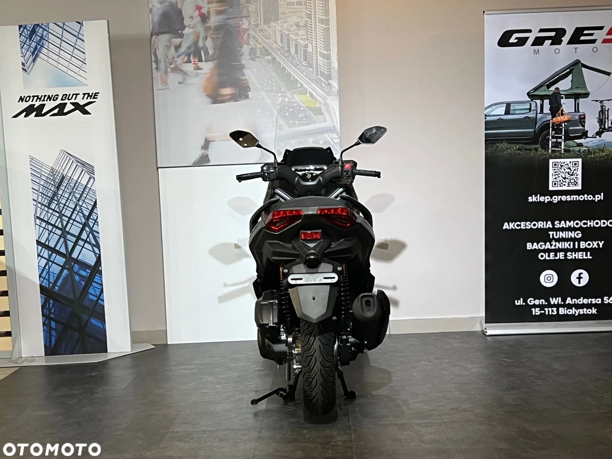 Yamaha X-max - 4