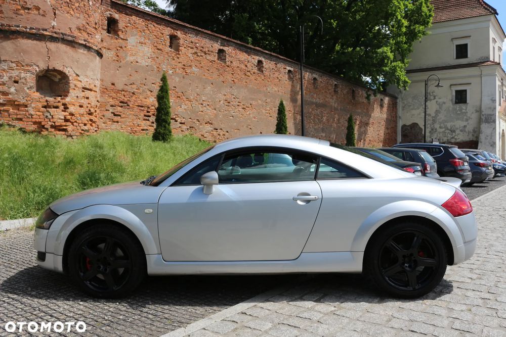 Audi TT Coupé 1.8 T - 2
