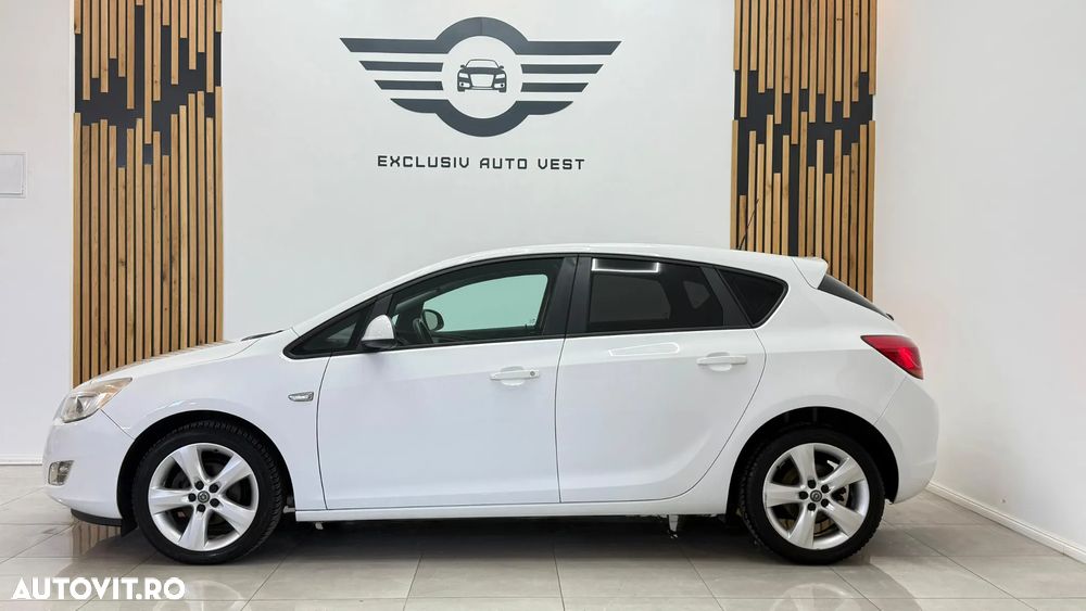 Opel Astra - 14