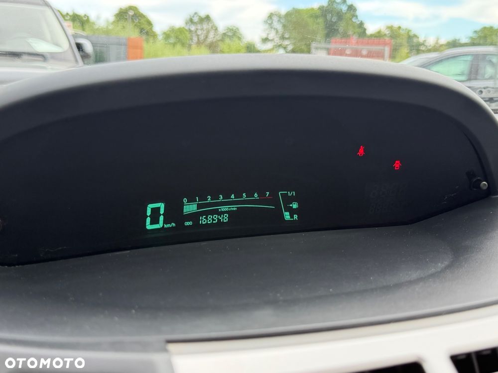 Toyota Yaris 1.0 Terra A/C - 26