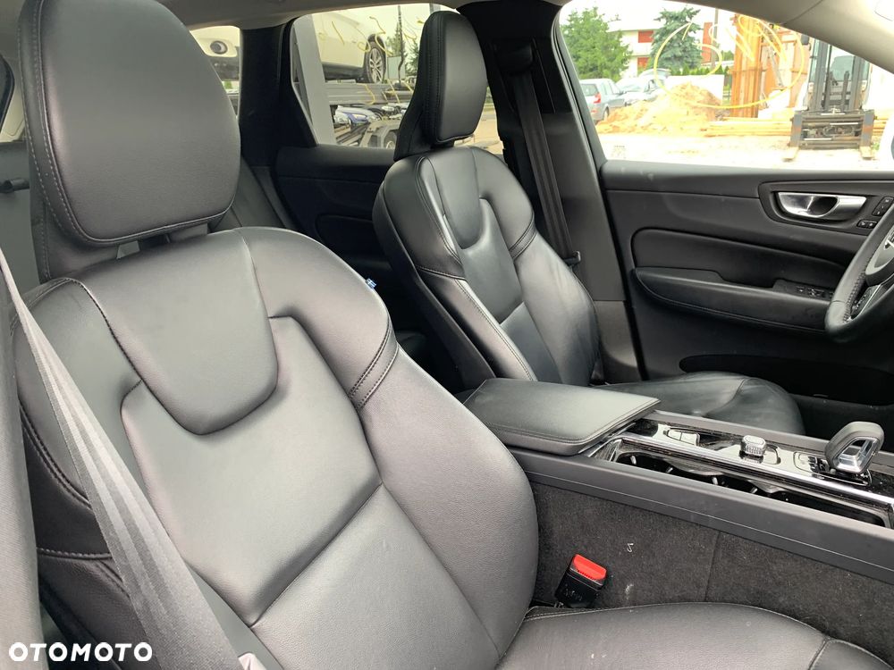 Volvo XC 60 B6 B AWD Geartronic Inscription - 14