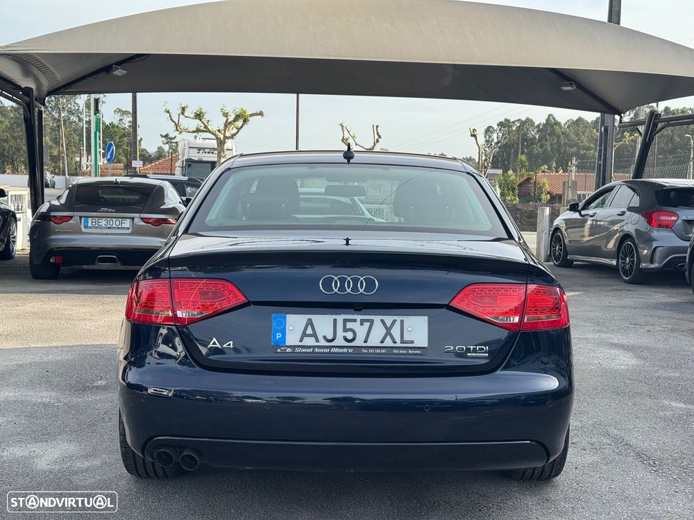 Audi A4 2.0 TDI DPF quattro Attraction - 5
