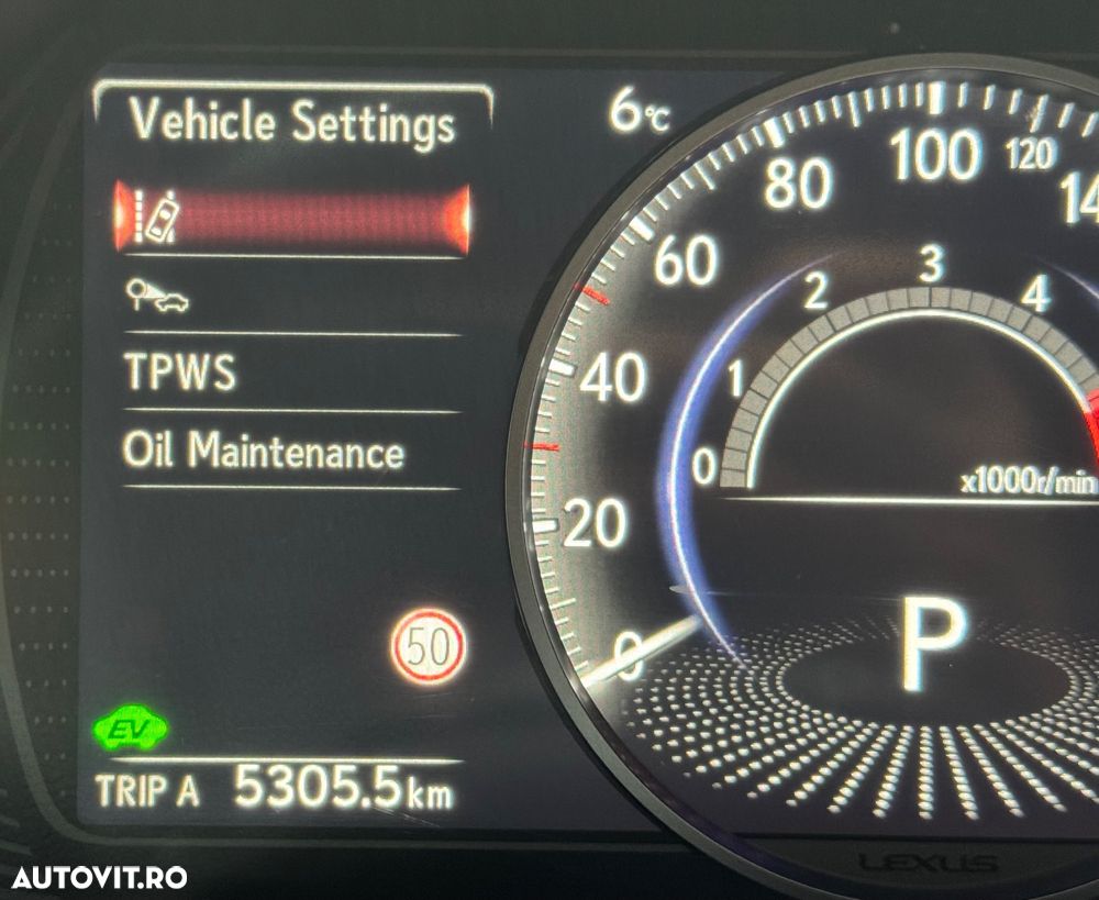 Lexus UX 250h Business Edition - 17