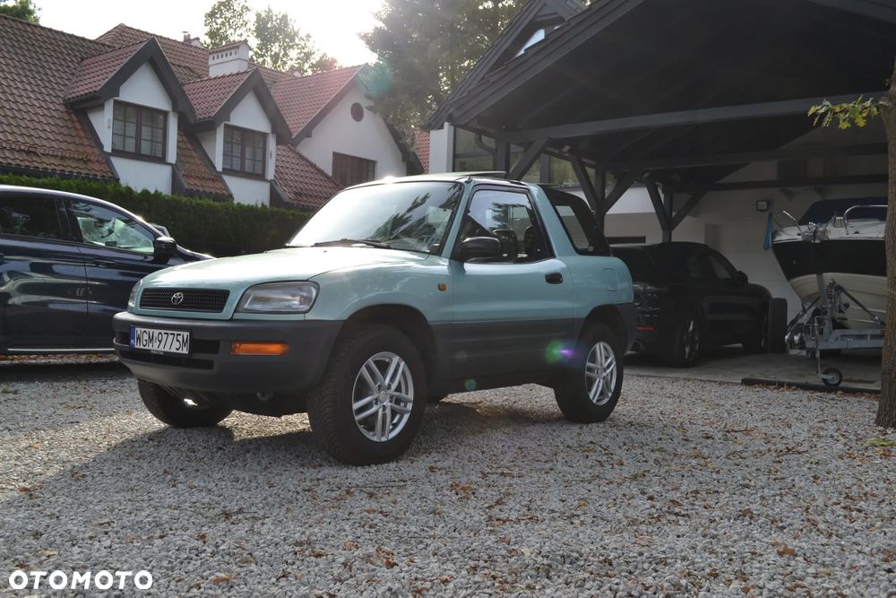 Toyota RAV4 2.0 Fun - 1