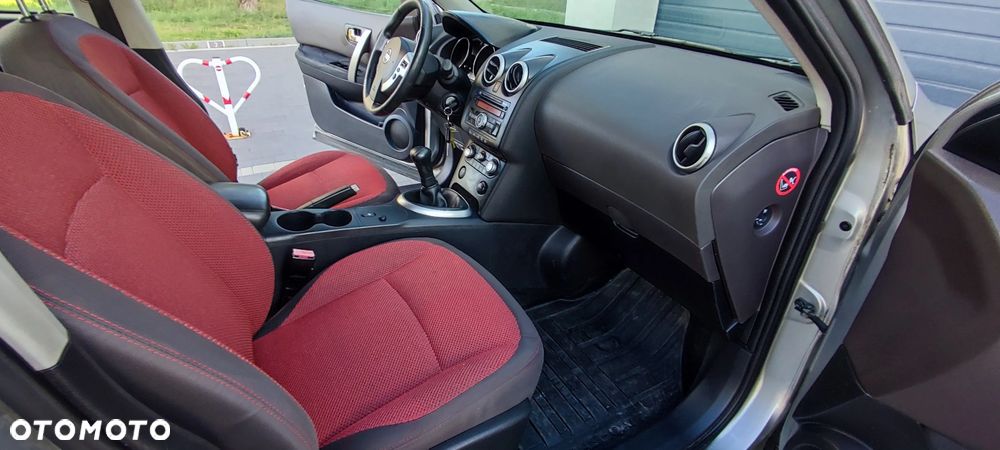 Nissan Qashqai 1.6 Visia - 22