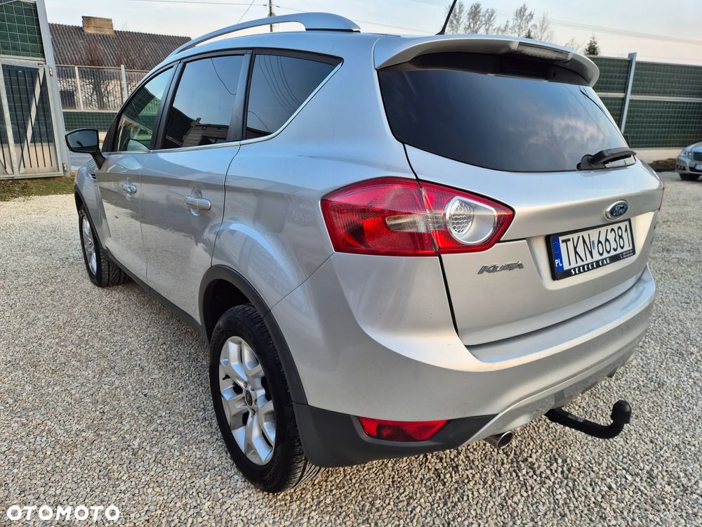 Ford Kuga 2.0 TDCi 2x4 Titanium - 3